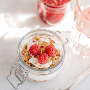 Image of a breakfast of oats with berries for energy without caffeine mornings. 